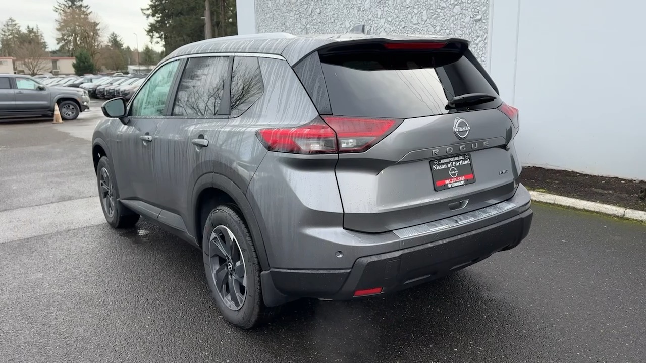 2025 Nissan Rogue SV 11