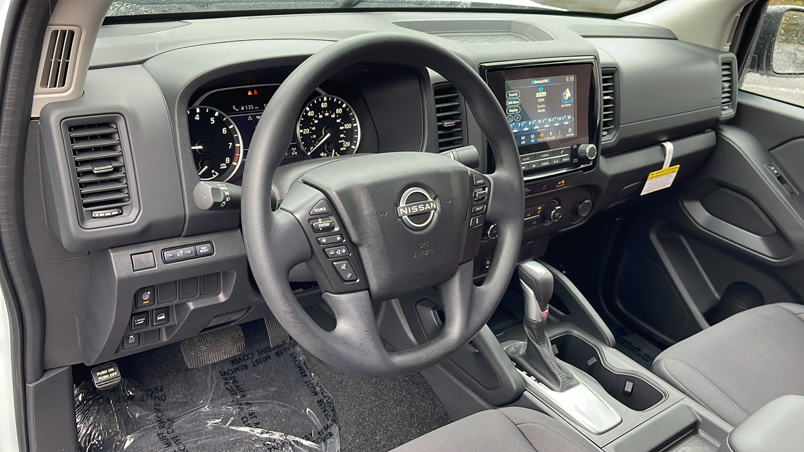 2024 Nissan Frontier S King 15