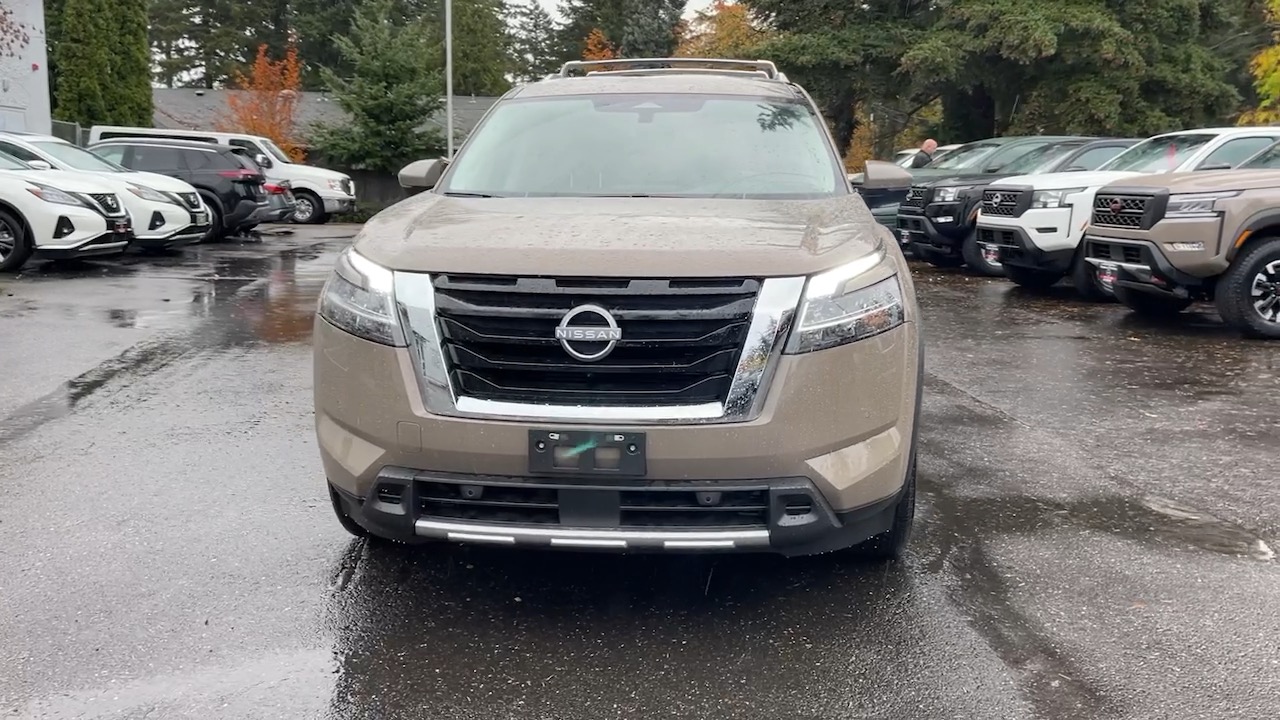 2024 Nissan Pathfinder Platinum 4