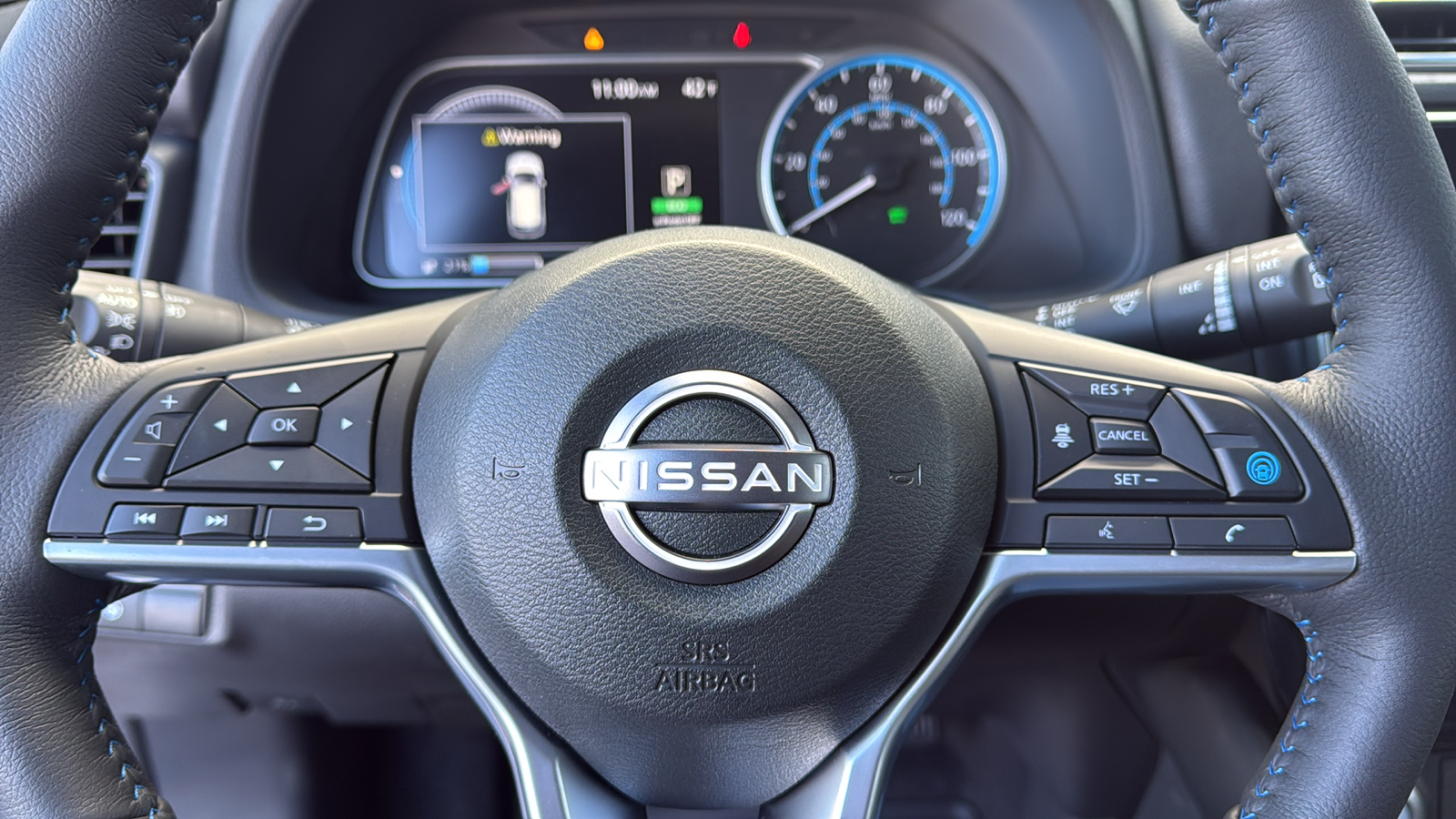 2025 Nissan LEAF SV PLUS 26