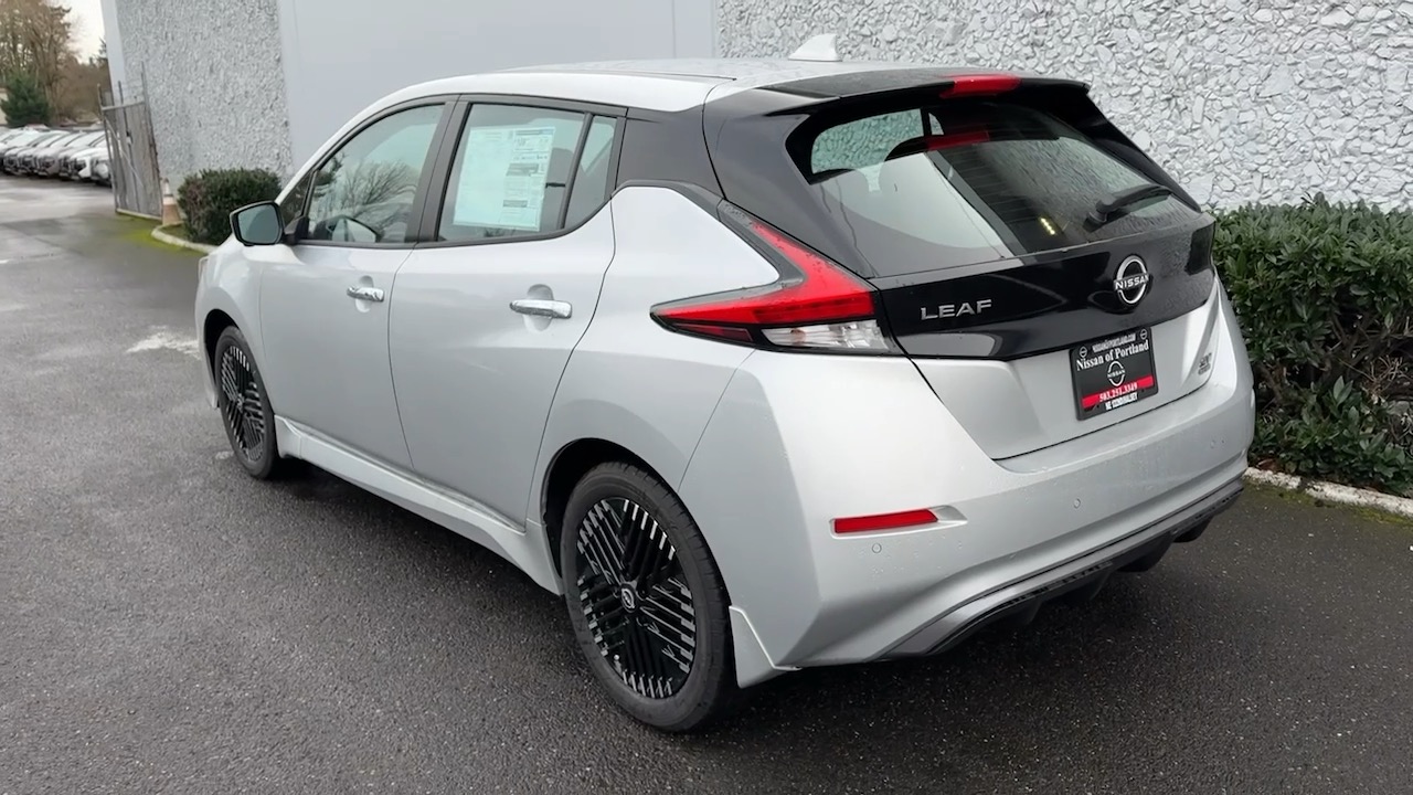 2025 Nissan LEAF SV PLUS 11