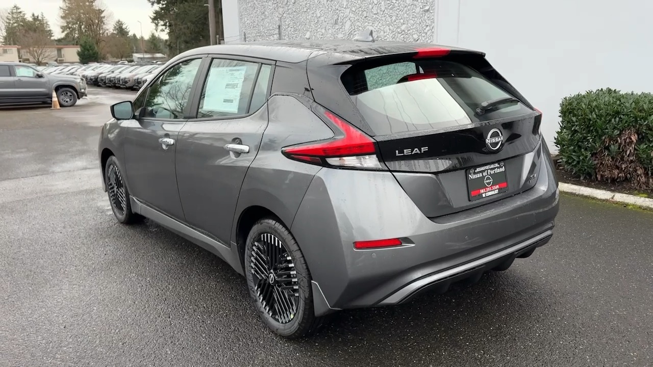 2025 Nissan LEAF SV PLUS 10