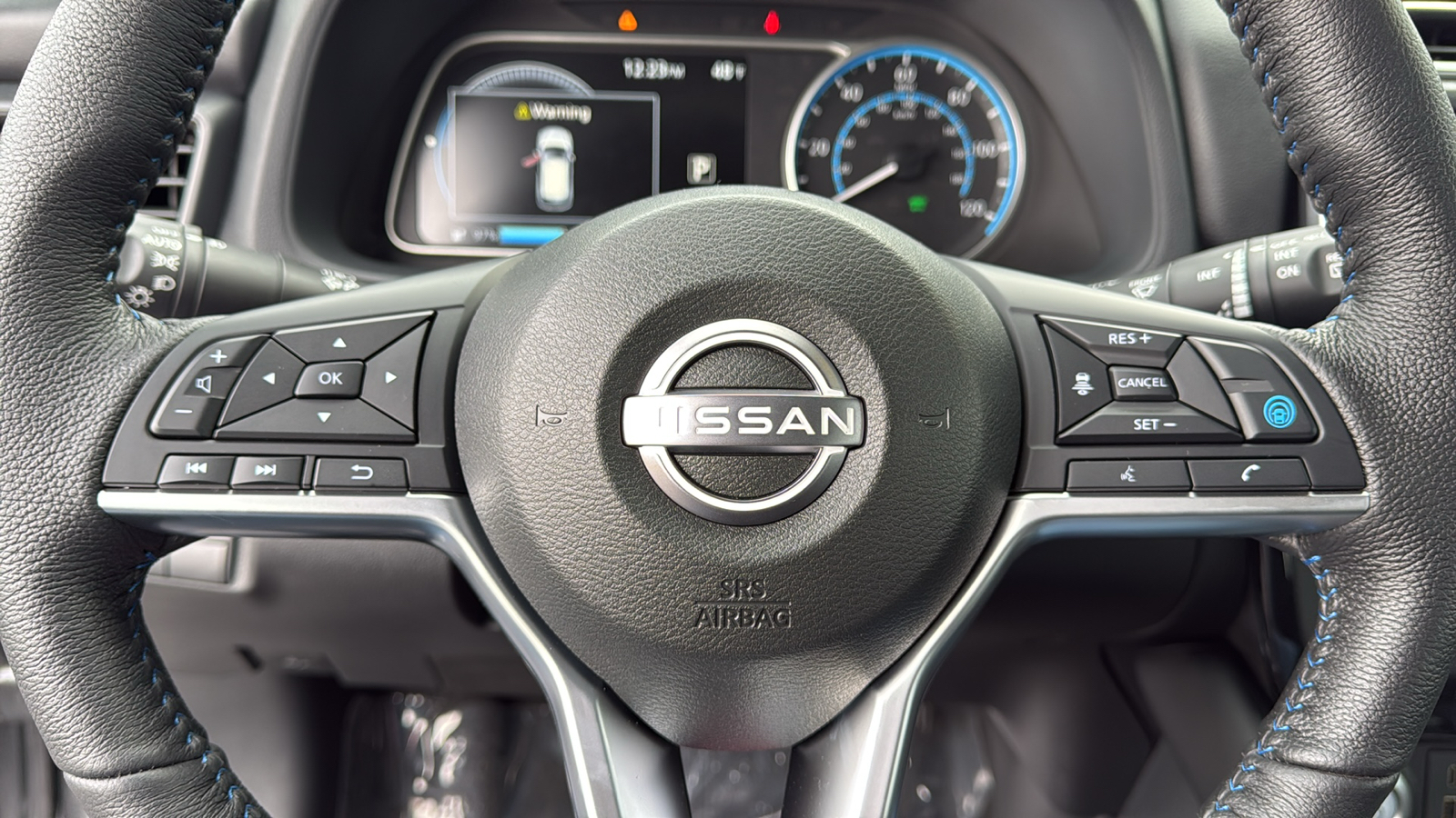 2025 Nissan LEAF SV PLUS 27