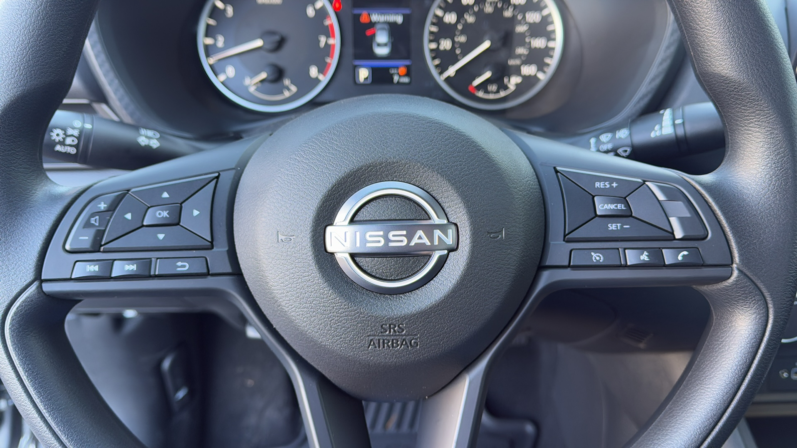 2025 Nissan Sentra S 26