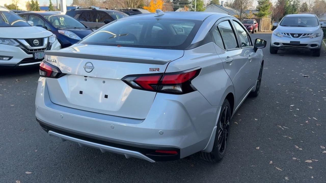 2025 Nissan Versa SR 8