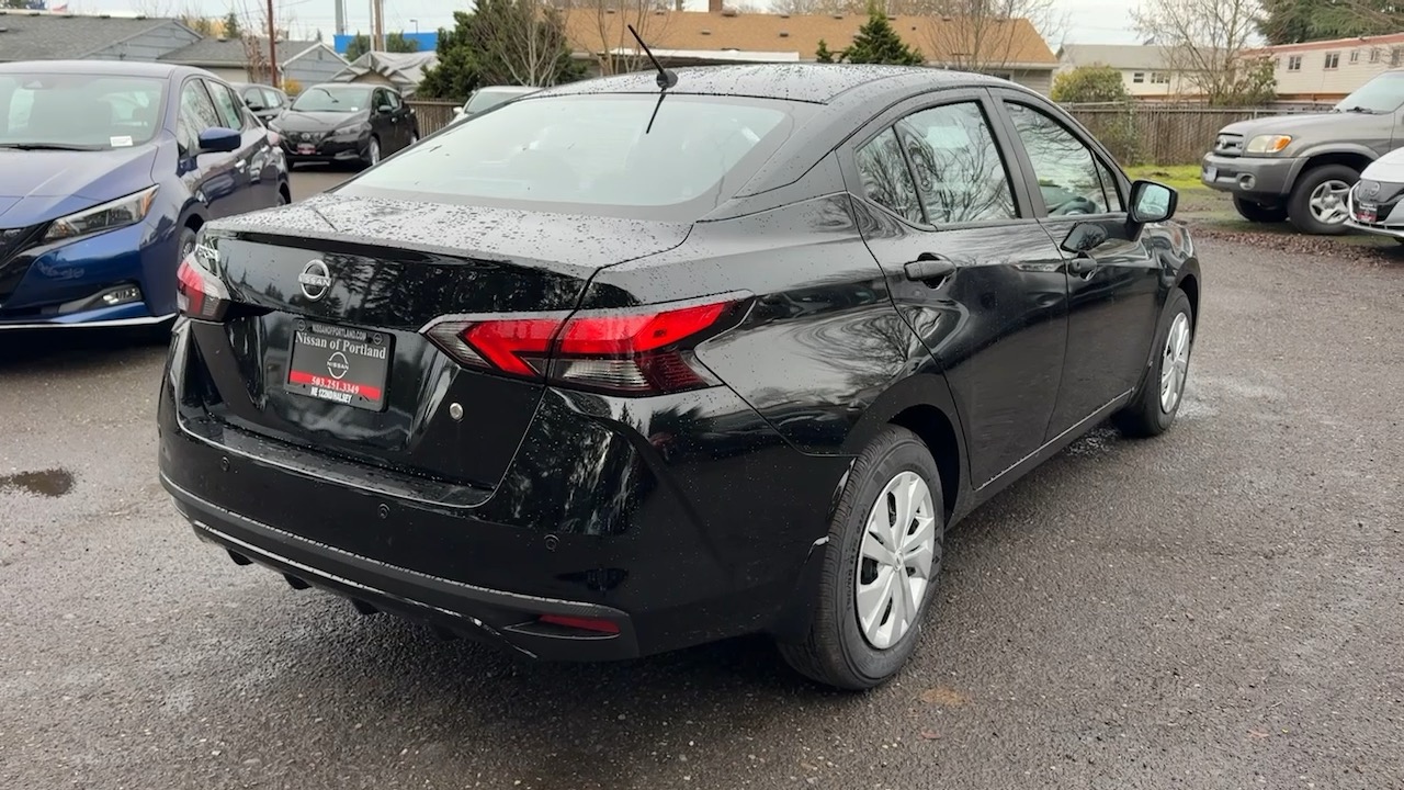 2025 Nissan Versa S 8