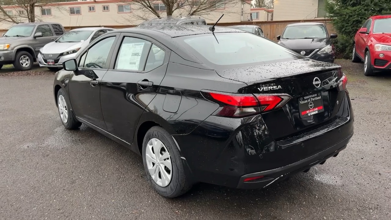 2025 Nissan Versa S 11