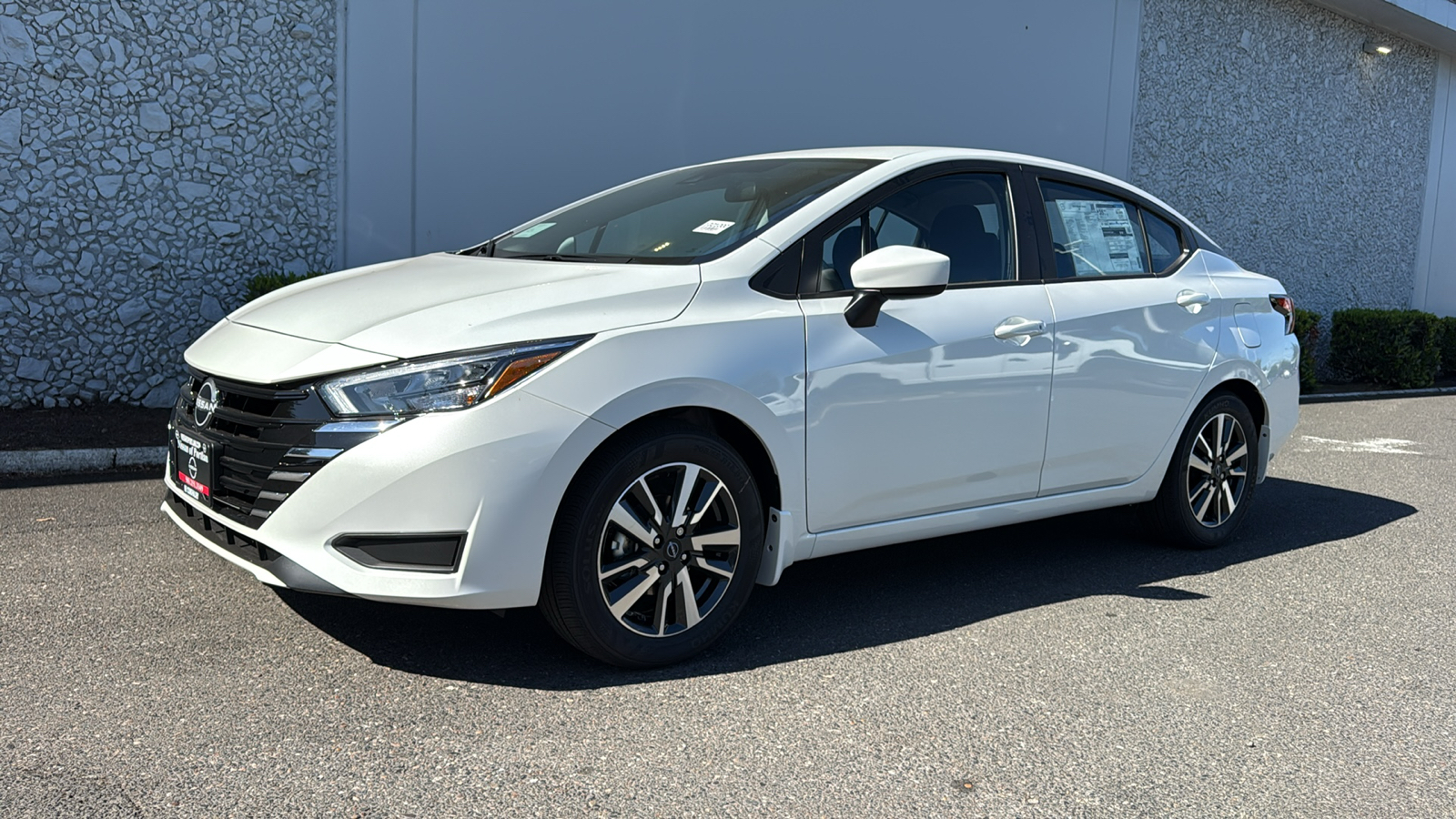 2025 Nissan Versa Sedan SV