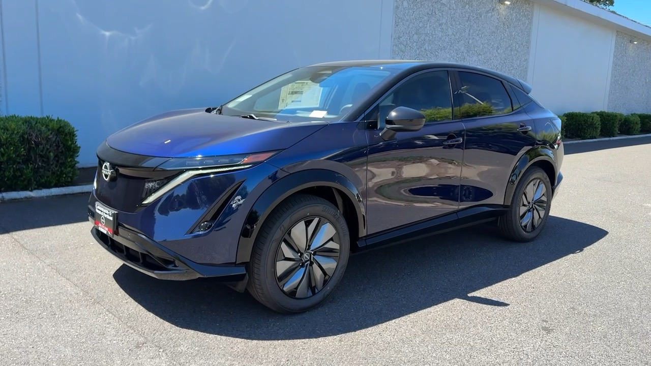 2025 Nissan ARIYA Engage Evolve+ Empower photo 2