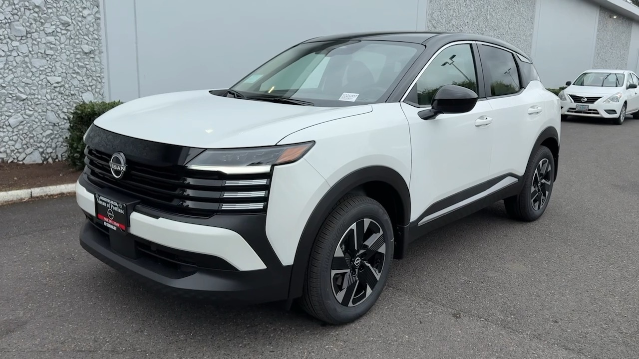 2025 Nissan Rogue SL photo 4