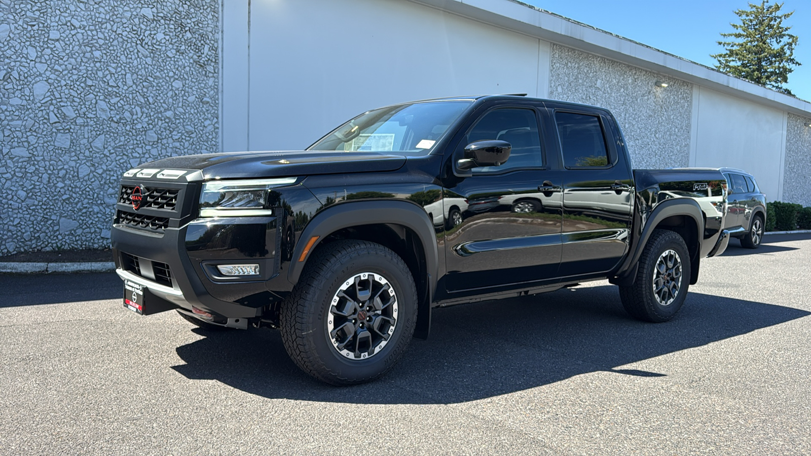 2025 Nissan Frontier