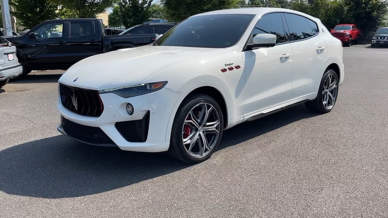 2021 Maserati Levante Trofeo 3