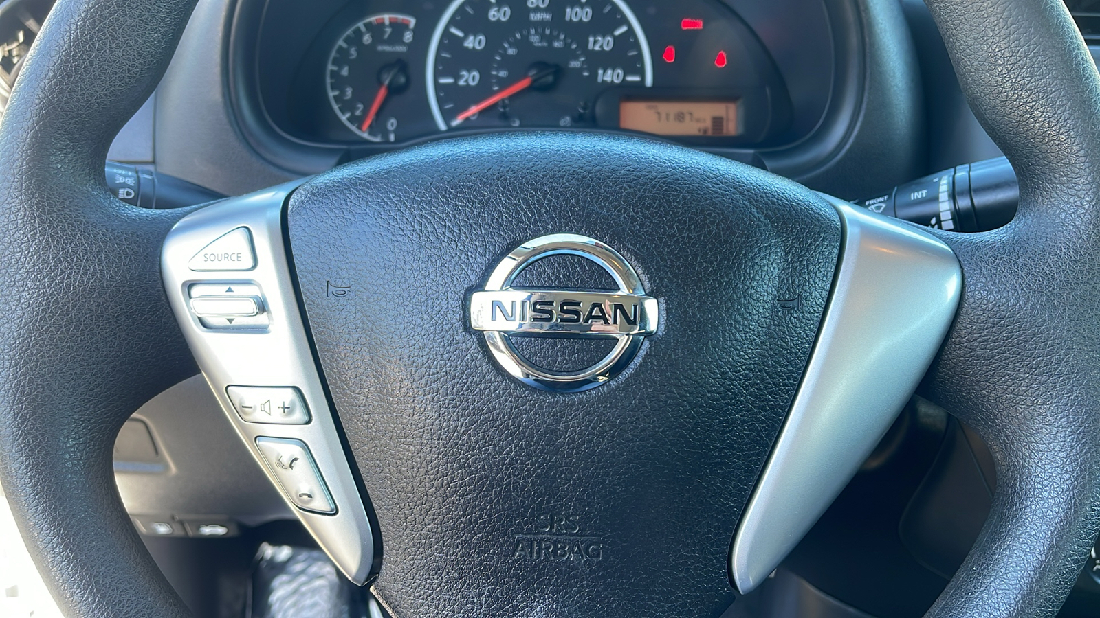 2018 Nissan Versa S 23