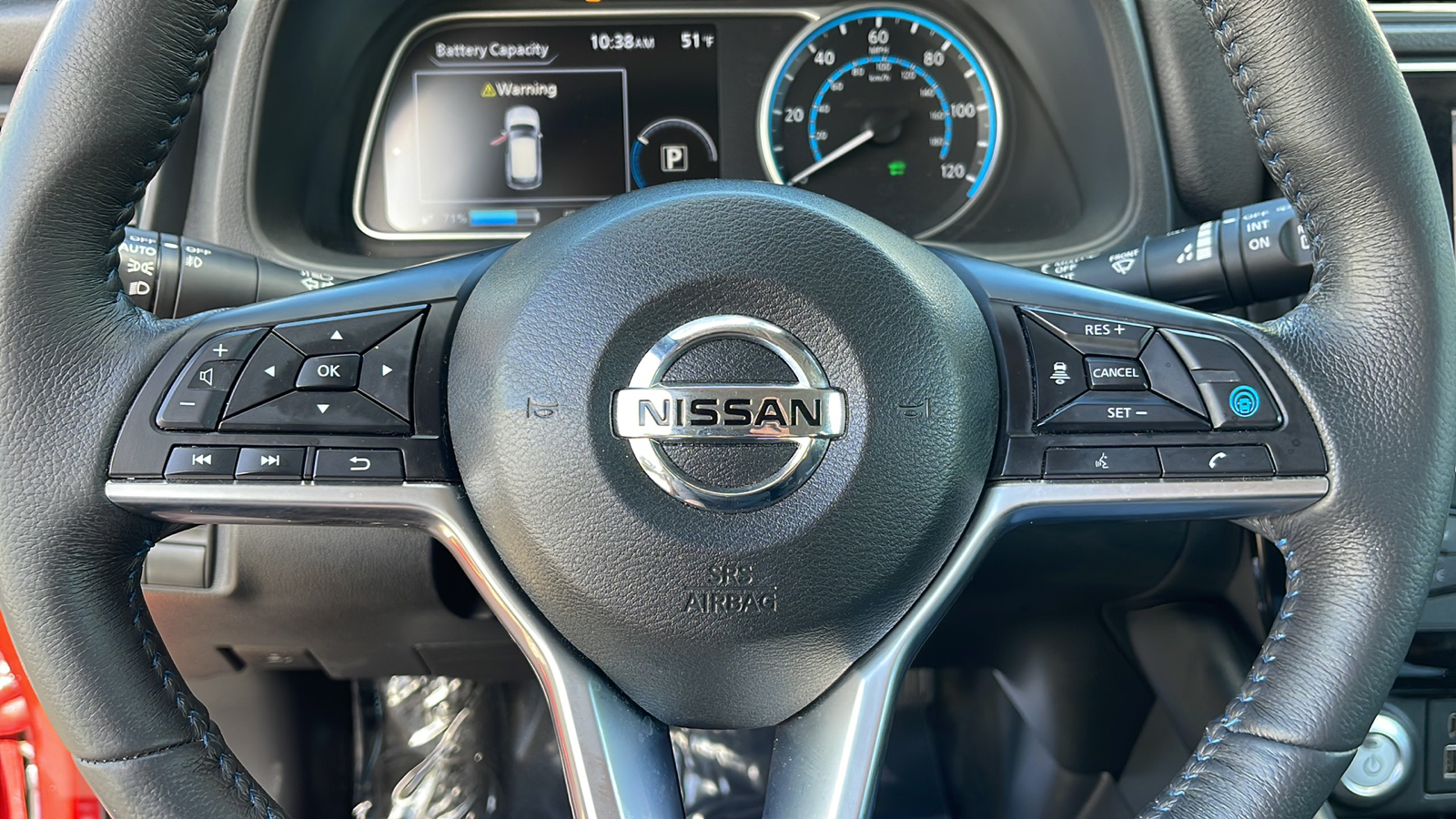 2021 Nissan LEAF SV 25