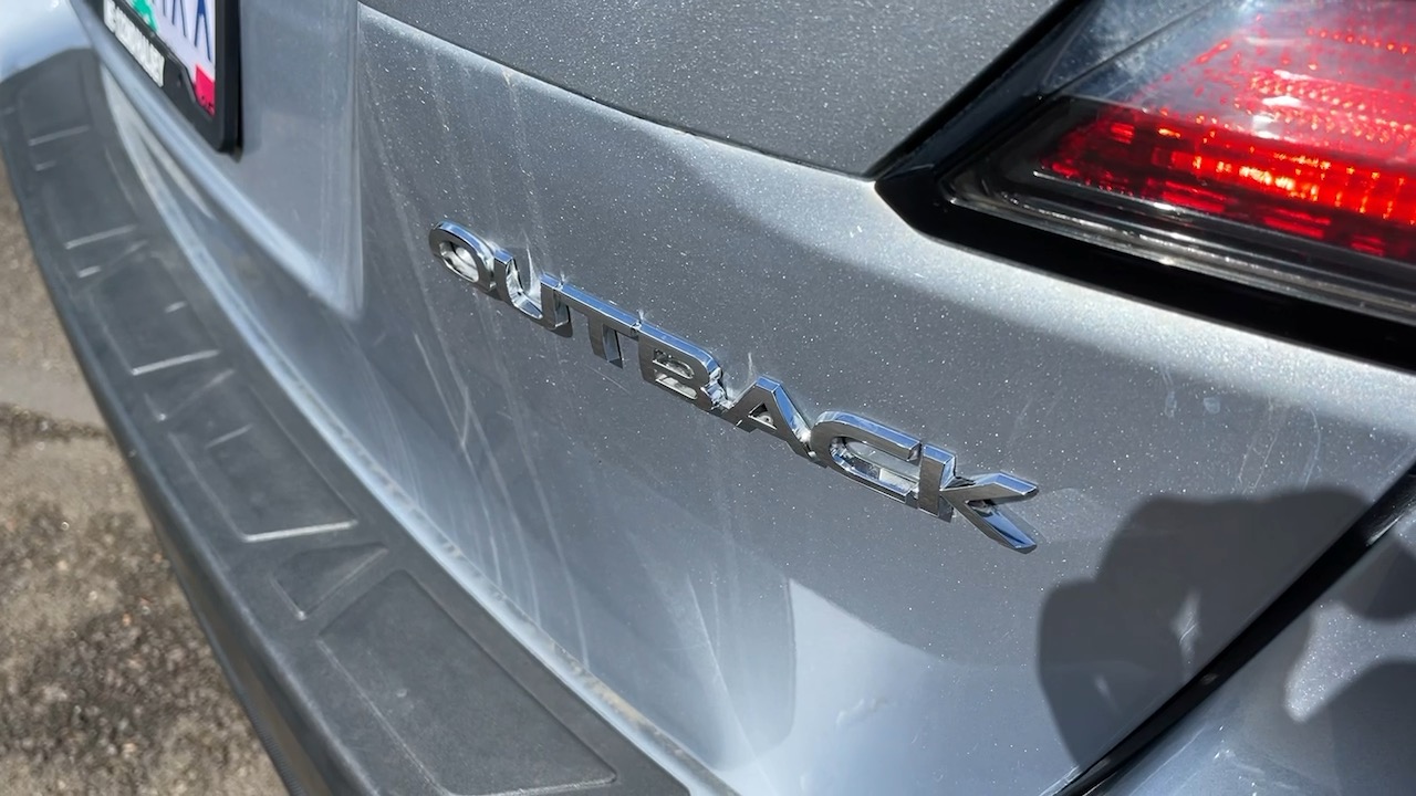 2020 Subaru Outback Premium 8