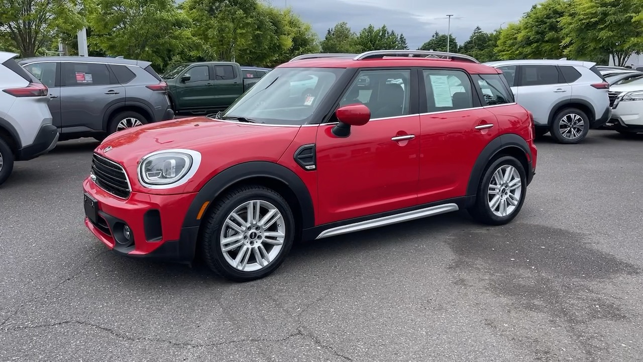 2022 MINI Countryman Cooper 2