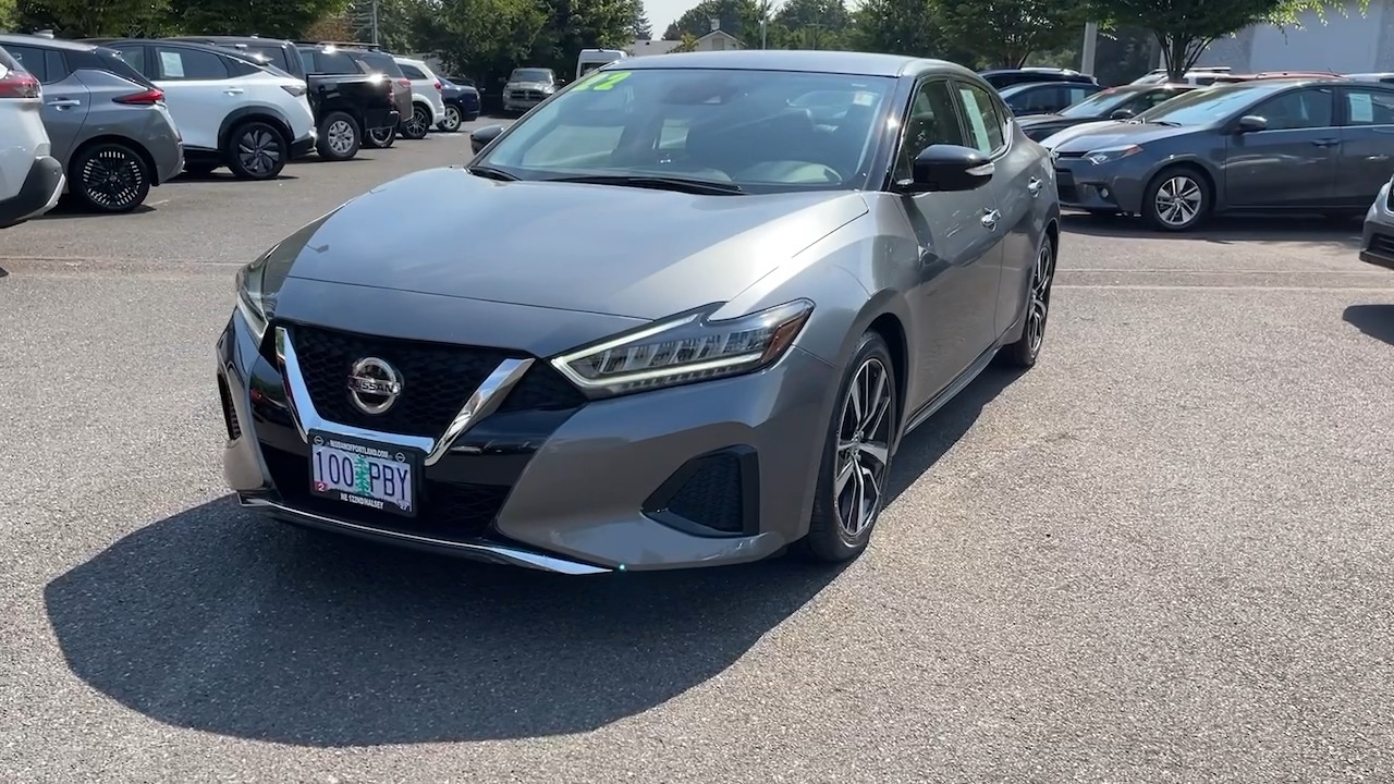 2022 Nissan Maxima SV 3