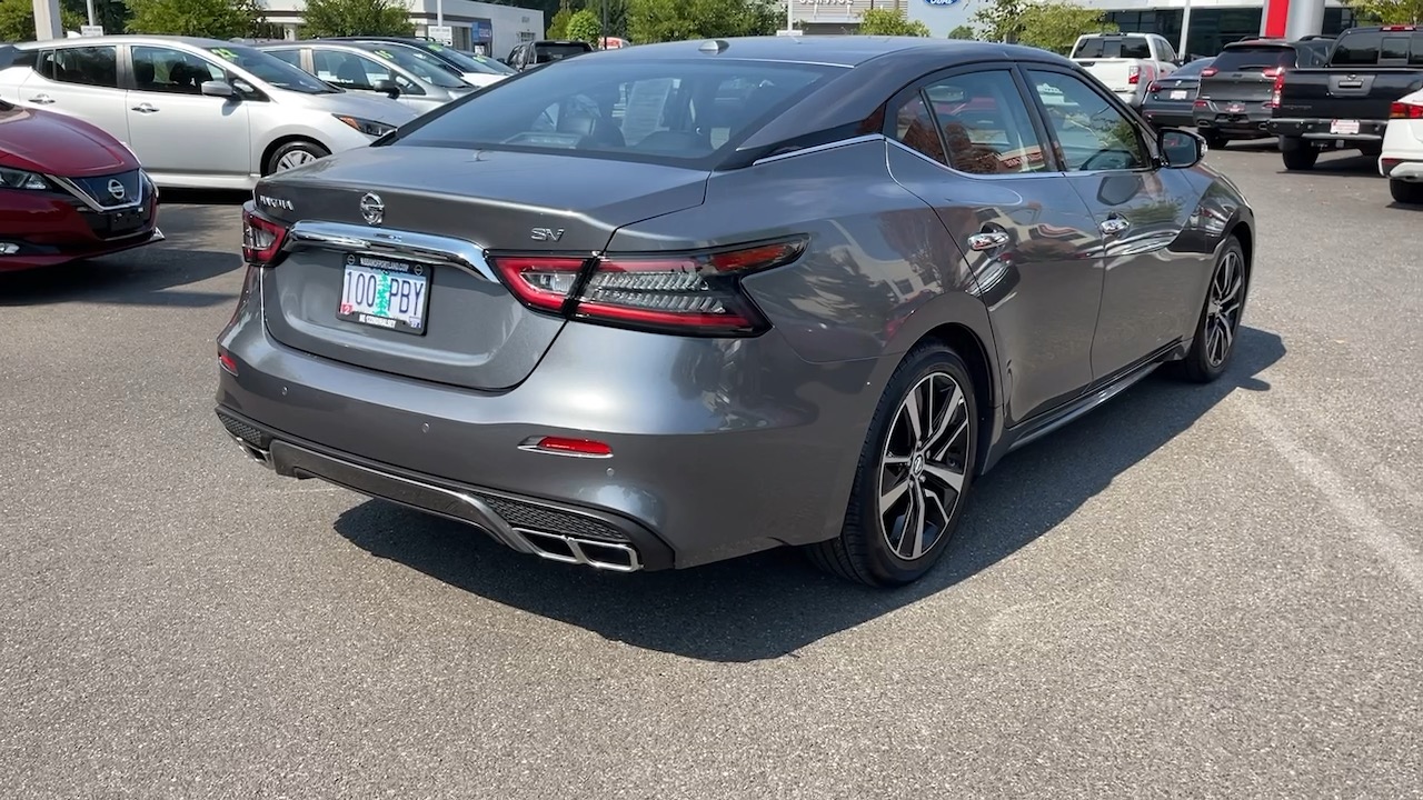 2022 Nissan Maxima SV 8