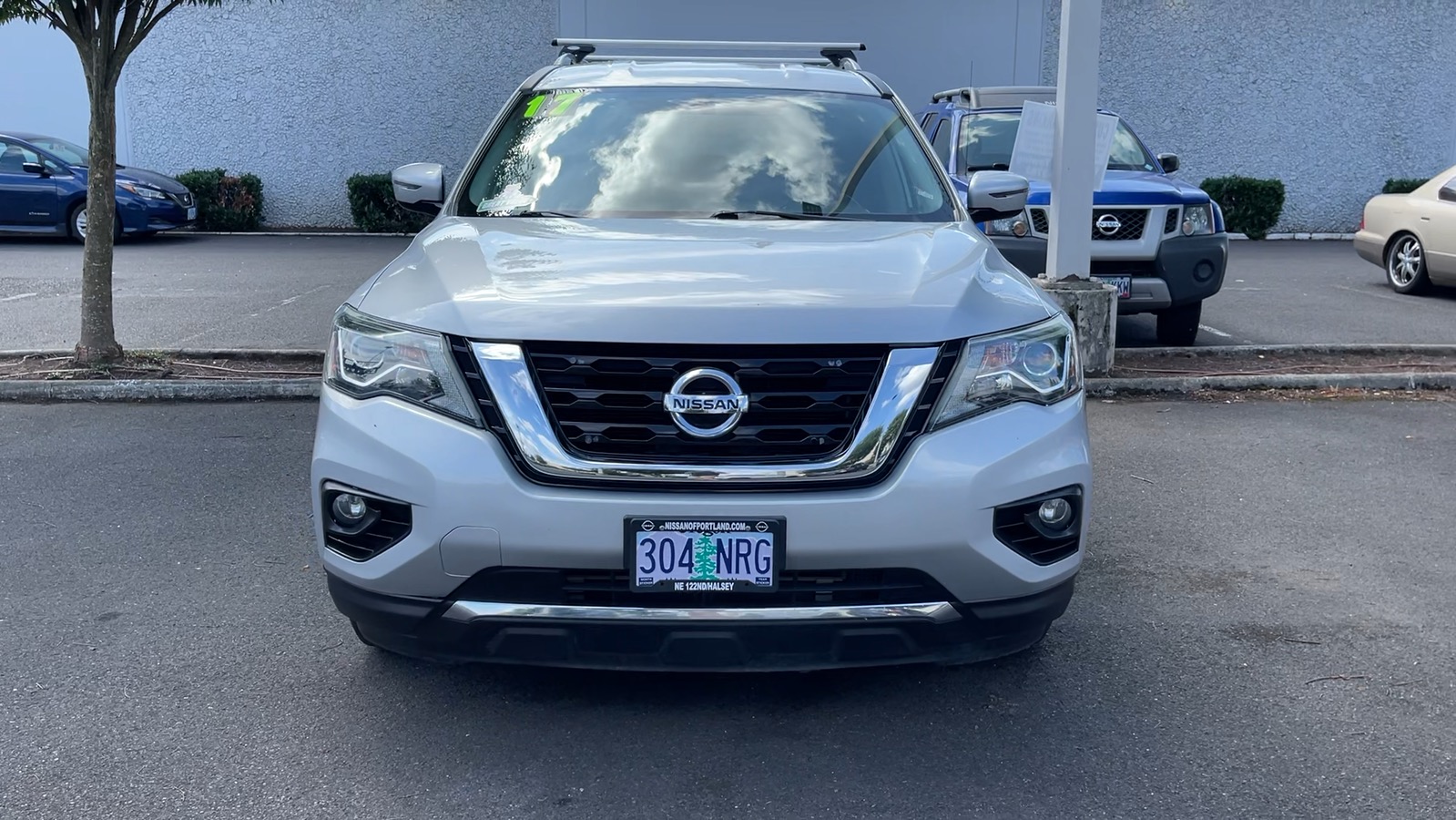 2017 Nissan Pathfinder SV 5