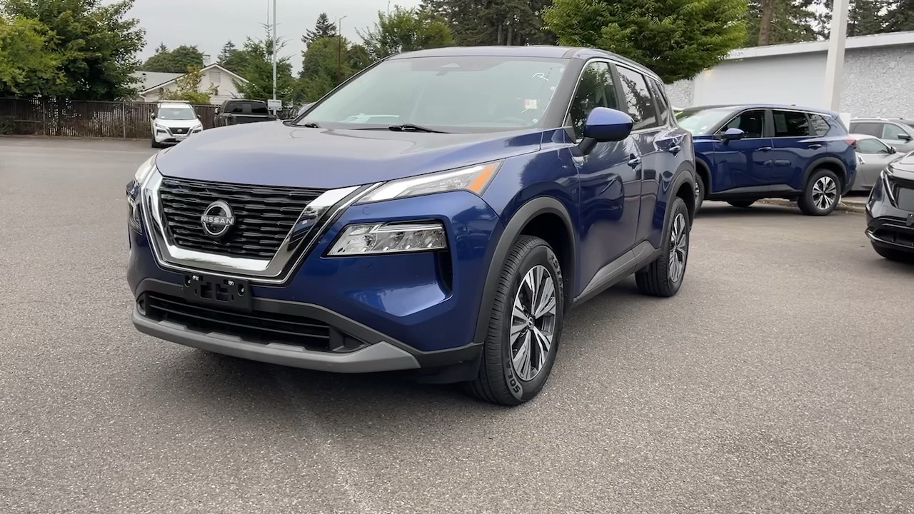 2023 Nissan Rogue SV 3