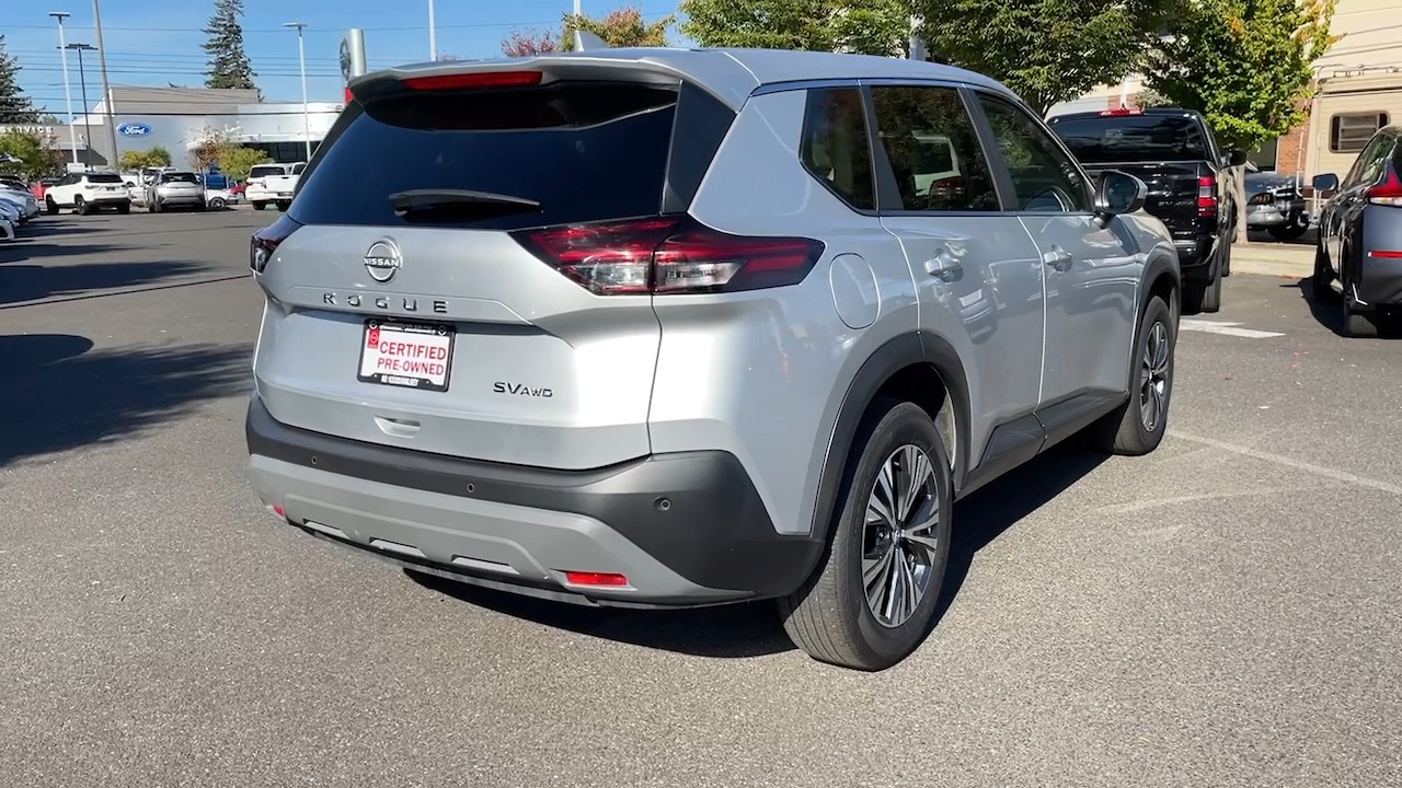 2023 Nissan Rogue SV 8