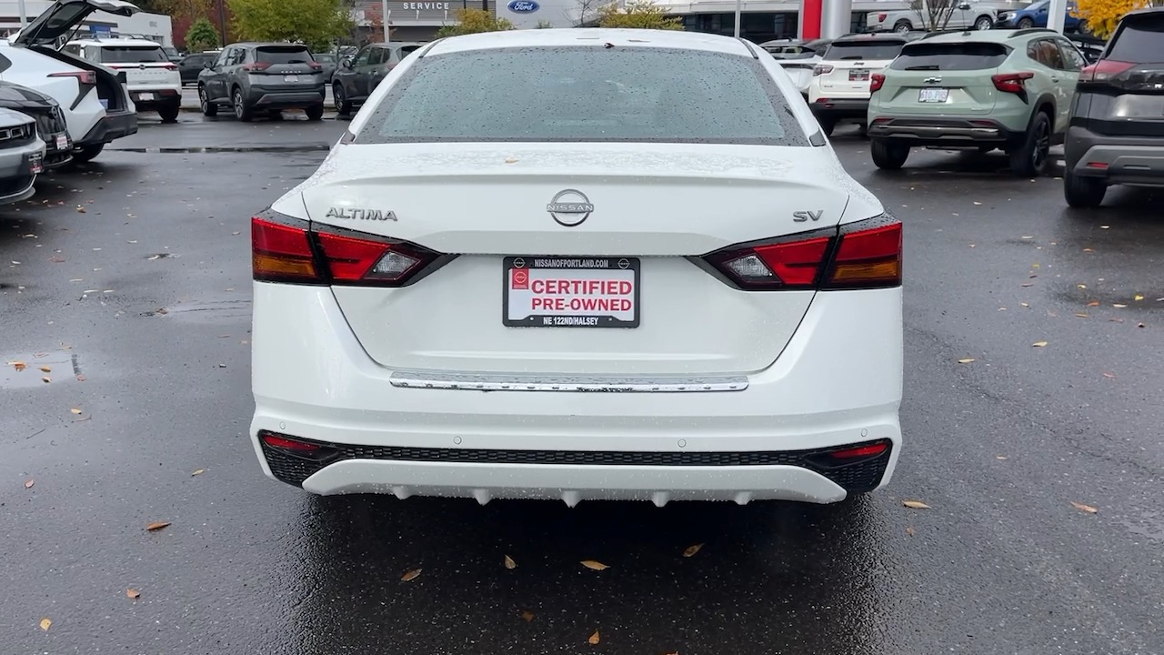 2023 Nissan Altima 2.5 SV 9