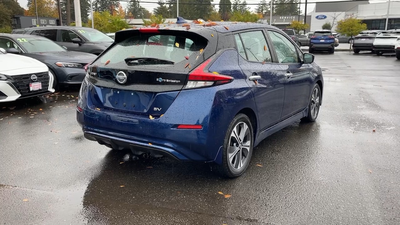 2022 Nissan LEAF SV 8