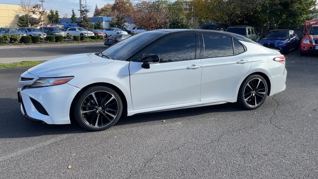 2019 Toyota Camry XSE 2