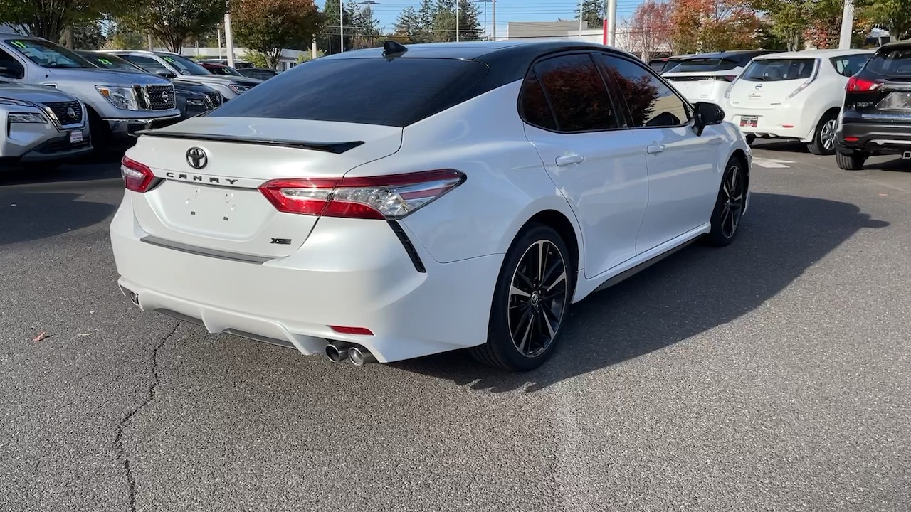 2019 Toyota Camry XSE 8