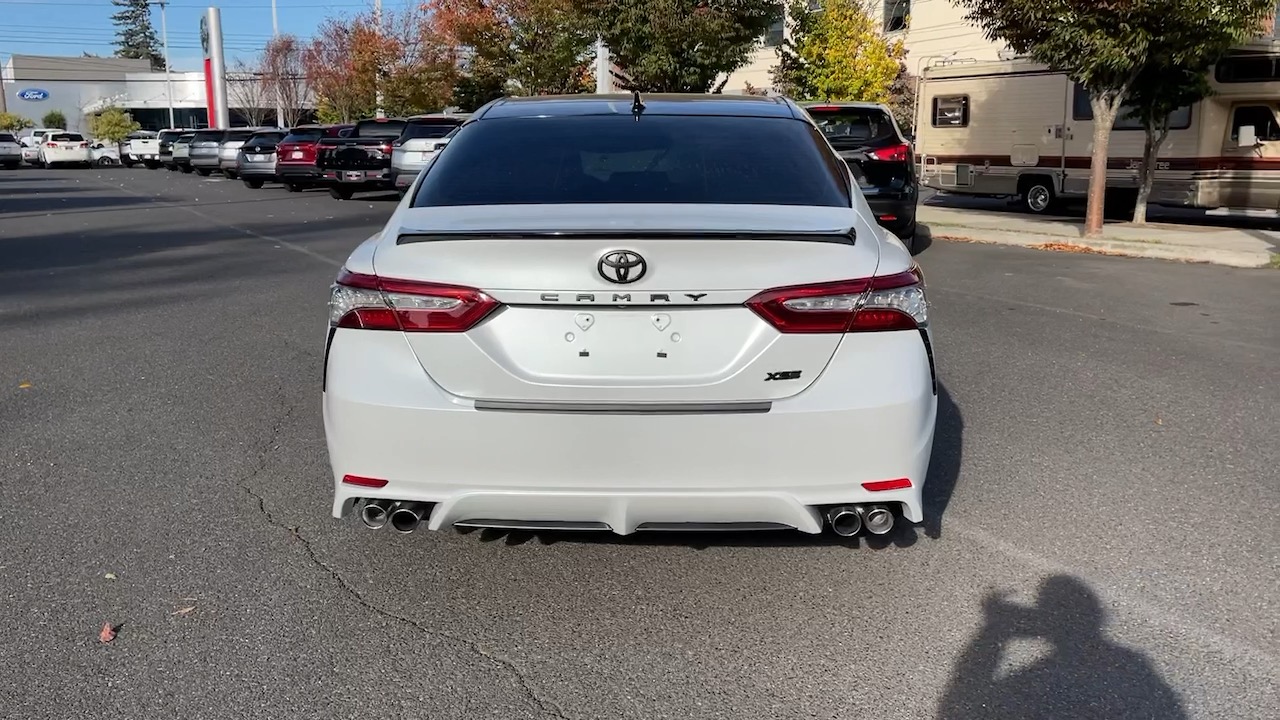 2019 Toyota Camry XSE 9