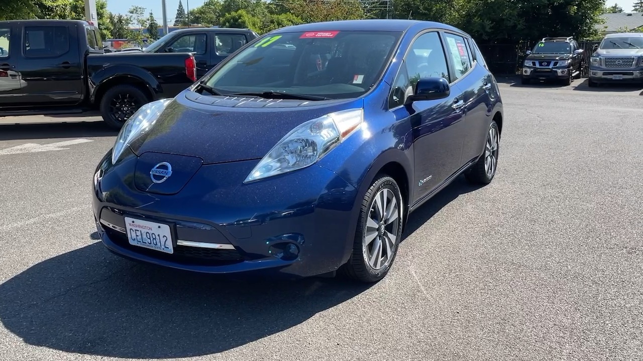 2017 Nissan LEAF SV 3