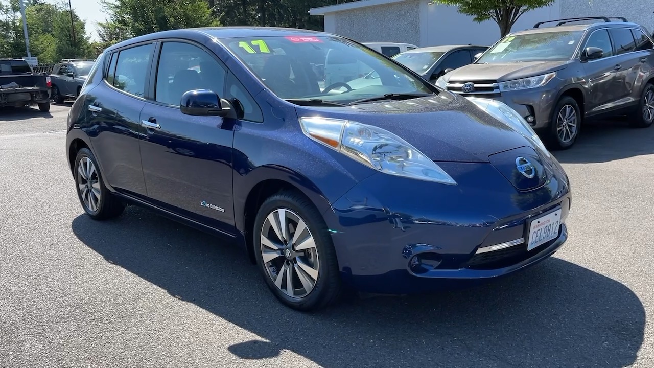 2017 Nissan LEAF SV 6