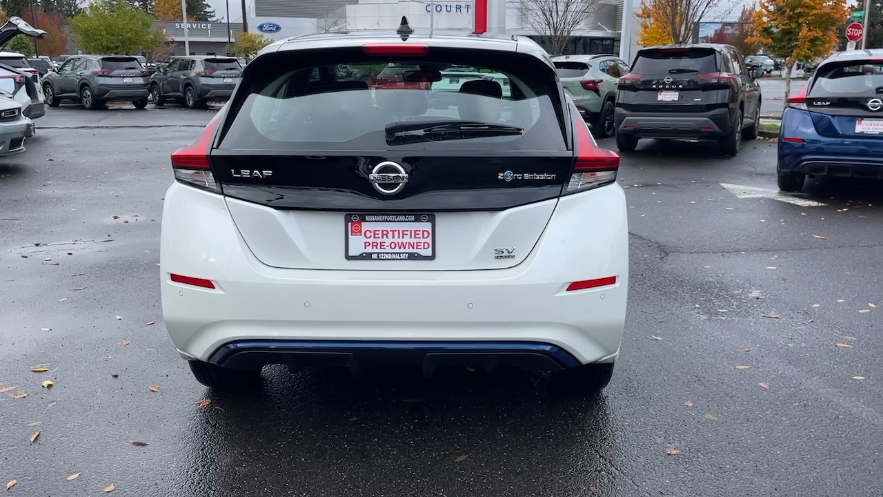 2022 Nissan LEAF SV PLUS 9