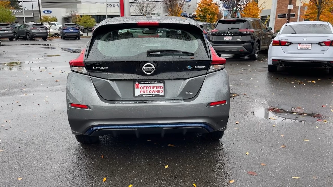 2018 Nissan LEAF SL 10