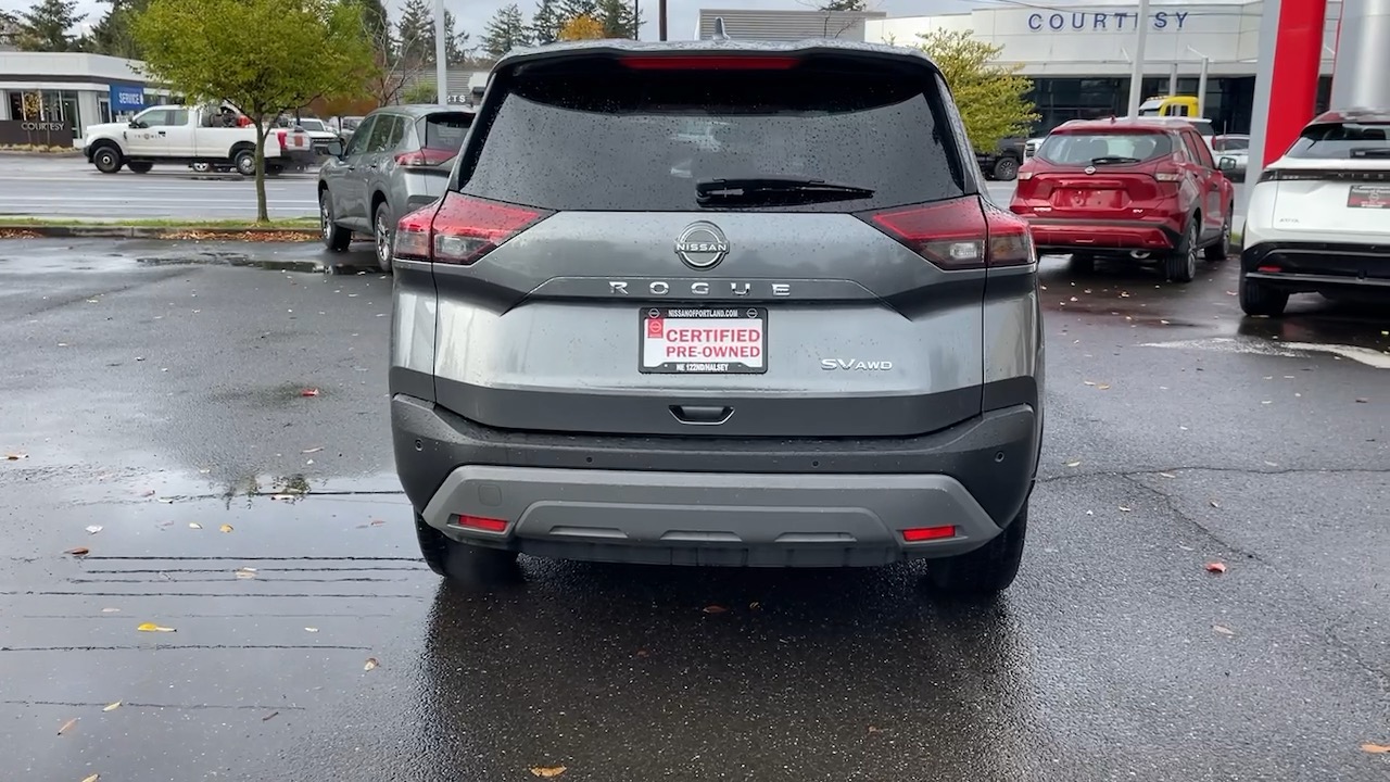 2023 Nissan Rogue SV 9