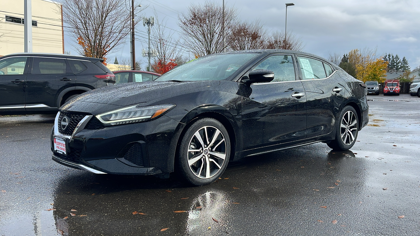 2023 Nissan Maxima SV 1