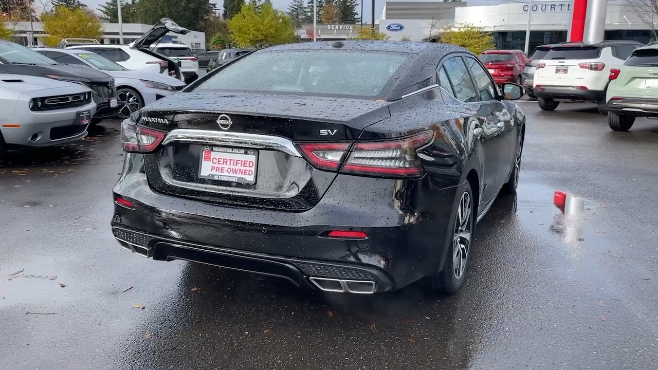 2023 Nissan Maxima SV 8