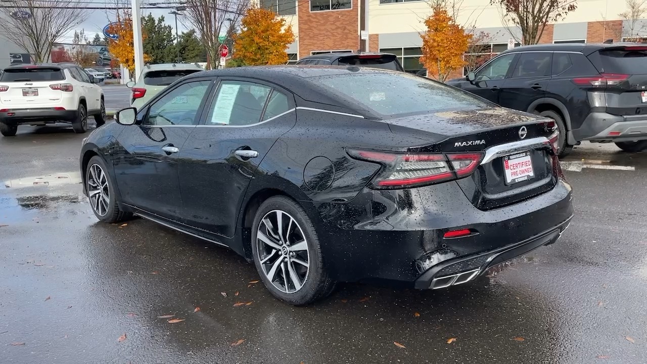 2023 Nissan Maxima SV 10