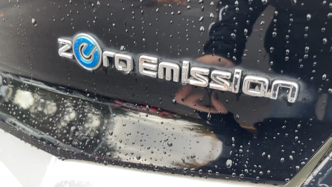 2019 Nissan LEAF SL 7