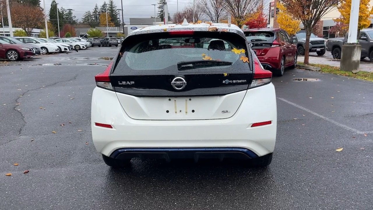 2019 Nissan LEAF SL 9