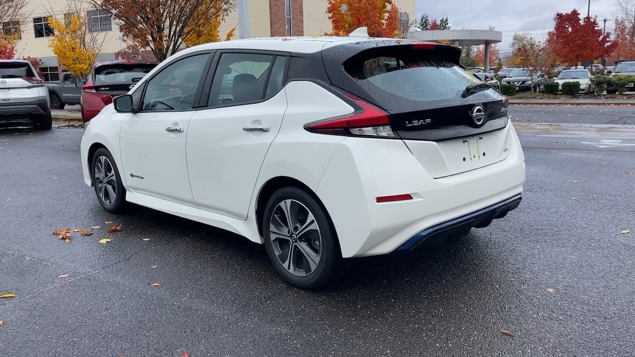 2019 Nissan LEAF SL 10