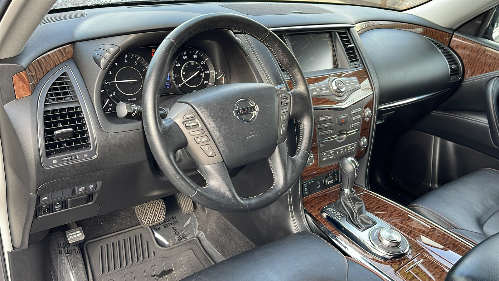 2019 Nissan Armada SL 16