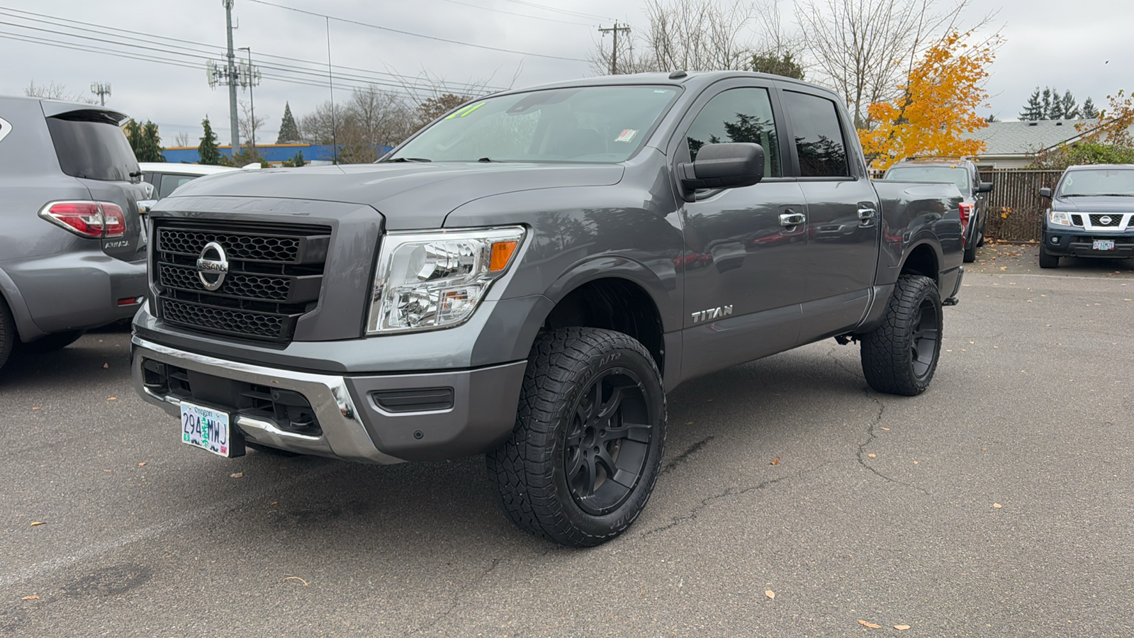 2021 Nissan Titan SV Crew 1