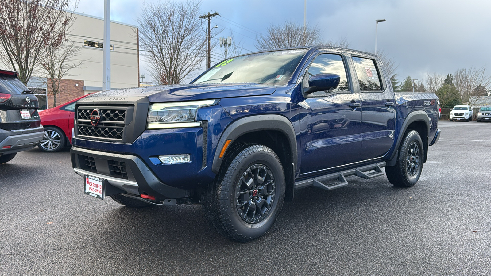 2022 Nissan Frontier PRO4X Crew Auto 1