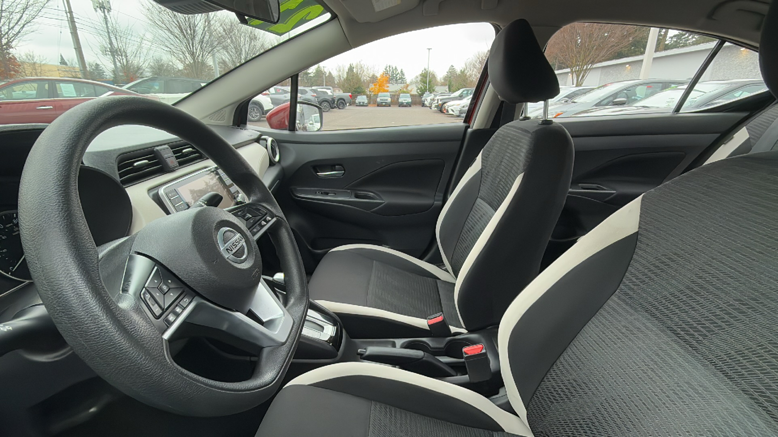 2021 Nissan Versa SV 13