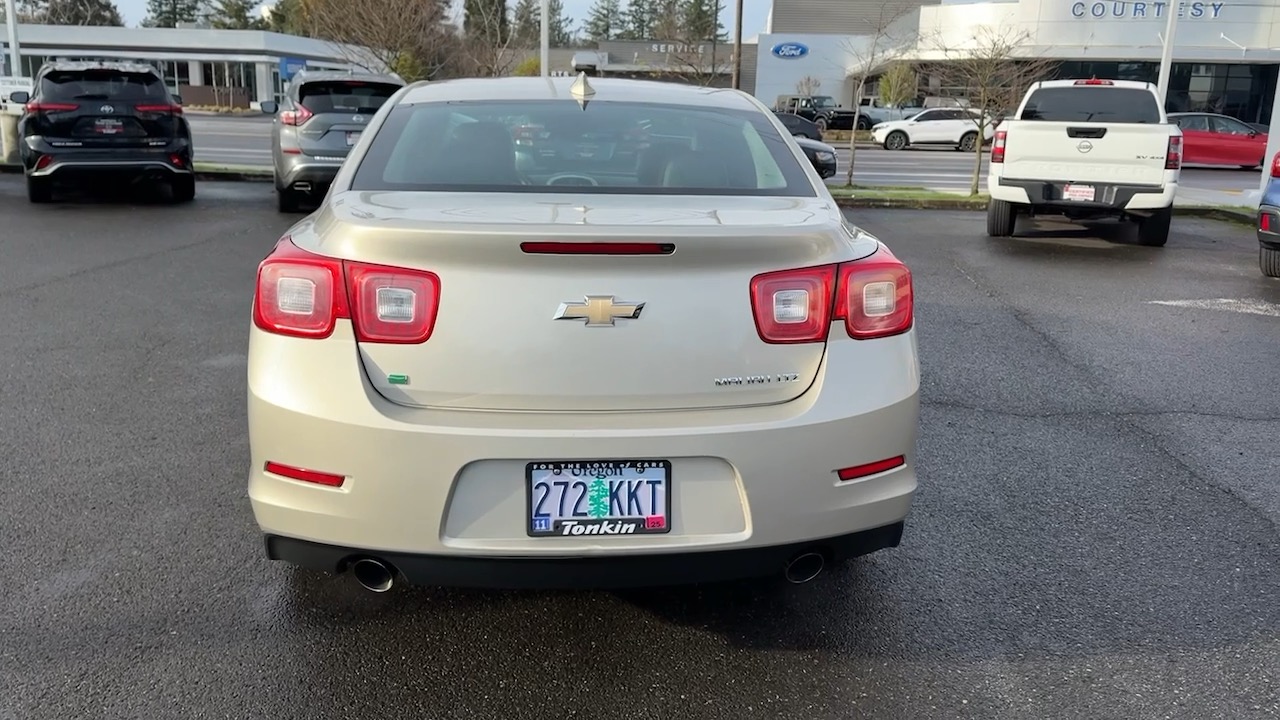 2015 Chevrolet Malibu LTZ 9