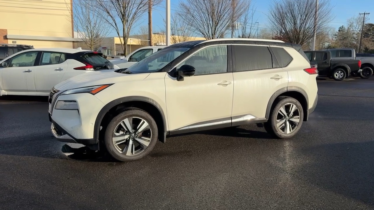 2021 Nissan Rogue Platinum 2