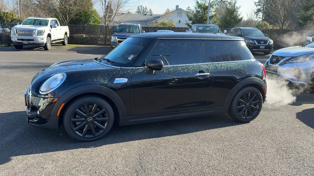 Used 2018 MINI Cooper S with VIN WMWXP7C53J2A48611 for sale in Portland, OR