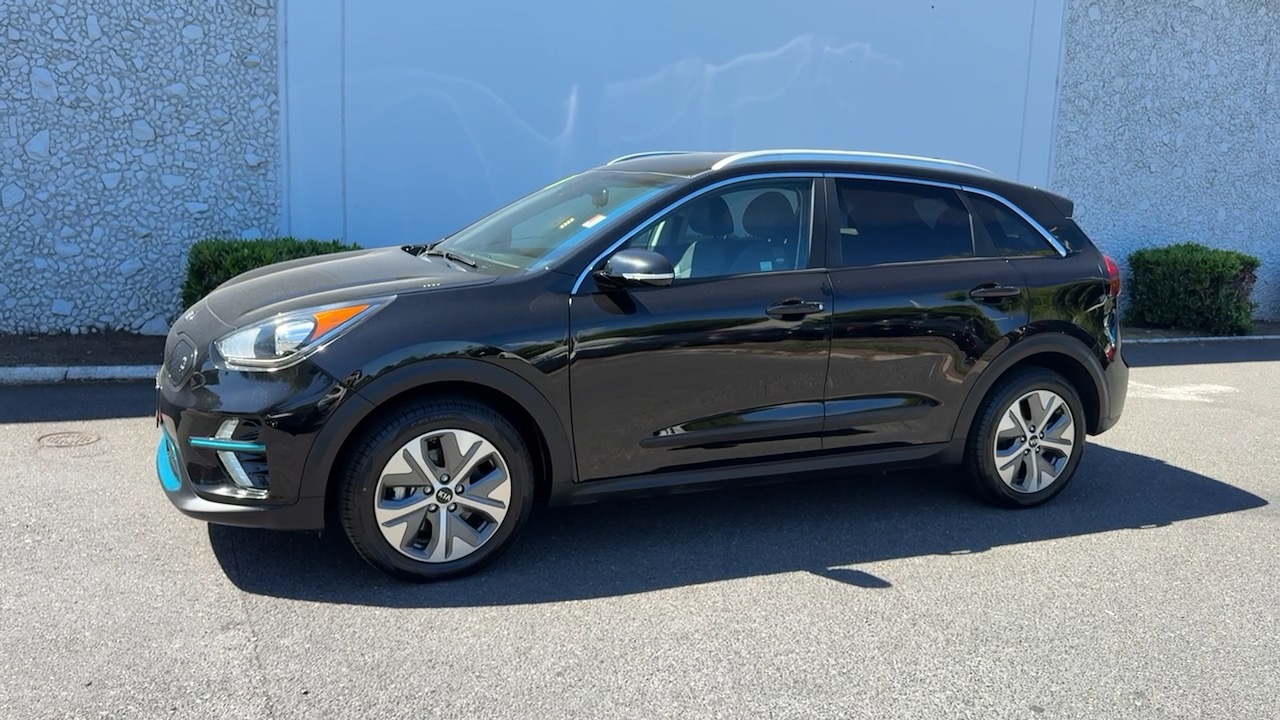 Used 2019 Kia Niro EX with VIN KNDCC3LG1K5023100 for sale in Portland, OR