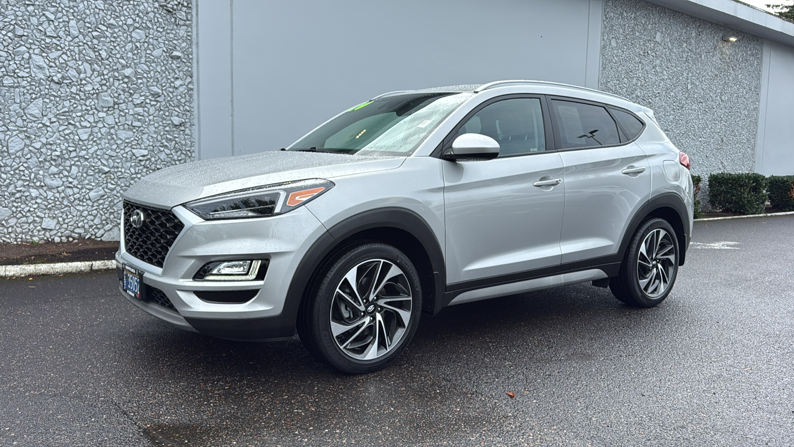 2021 Toyota RAV4 XLE photo 6